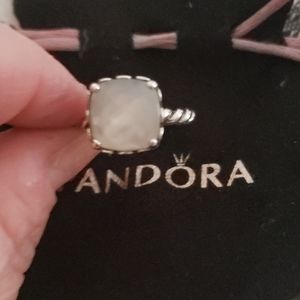 Pandora Authentic Mother of Pearl size 8